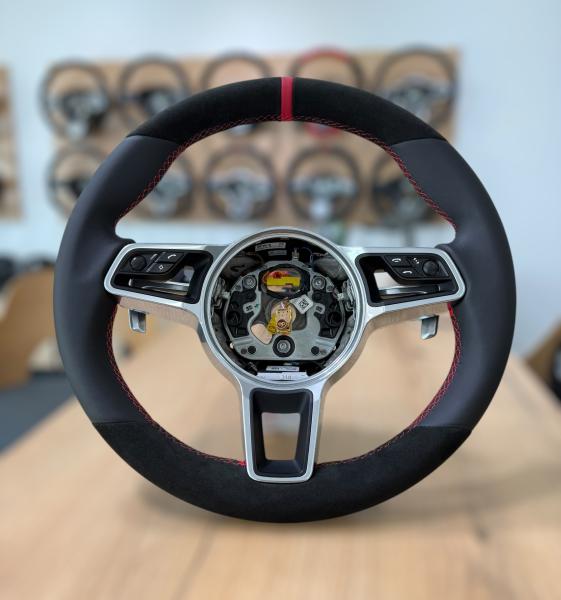 Porsche Macan, Panamera, Cayenne, GT, Boxster & Cayman Lenkrad neu beziehen Porsche Macan, Panamera, Cayenne, GT, Boxster & Cayman Lenkrad neu beziehen